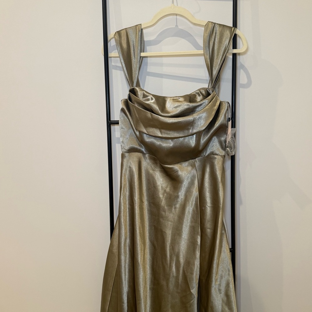 NWT Birdy Grey Mia Bridesmaid Dress Shiny Satin Moss Green - Picture 4 of 8